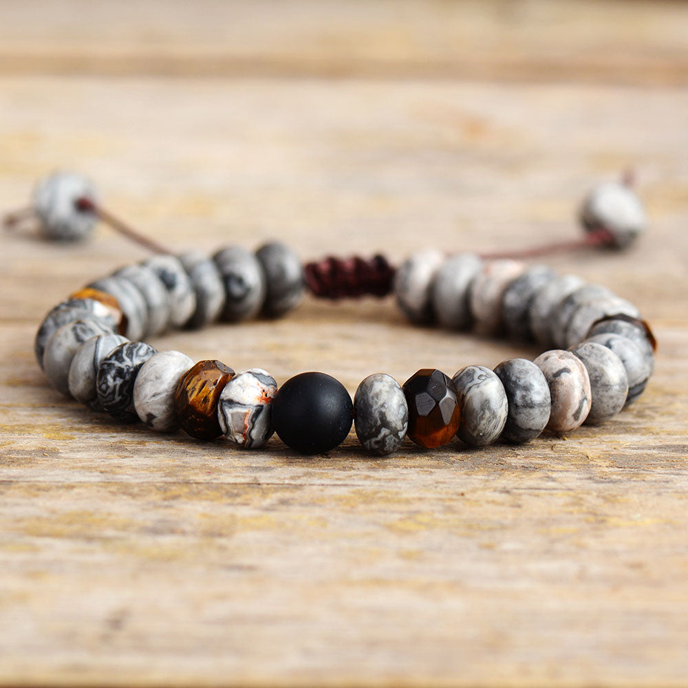 Handgefertigtes Armband aus grauem Jaspis, schwarzem Onyx und Tigerauge