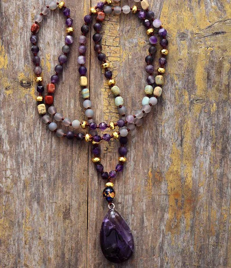 Spirituelle Halskette aus Jaspis und Amethyst